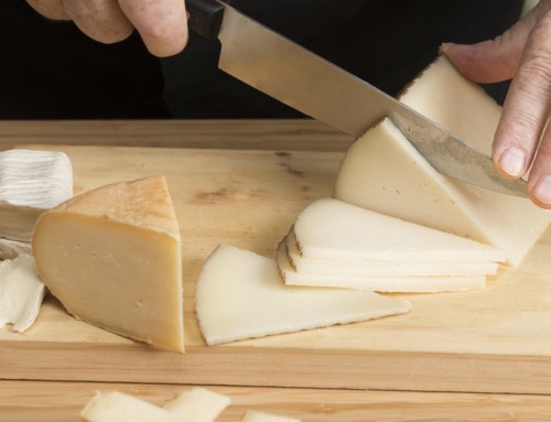 La Listeria sobrevive mejor a temperaturas bajas en quesos que a temperatura ambiente